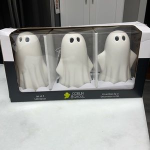 Goblin and Ghoul light up ghosts